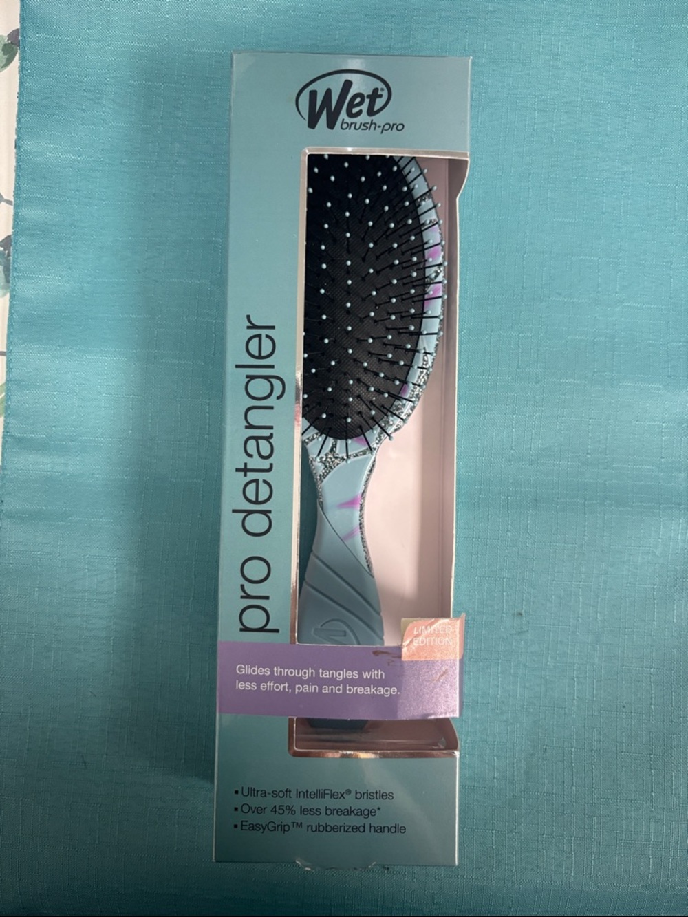 Wet Brush Pro Detangler Hair Brush - Light Blue/Purple
